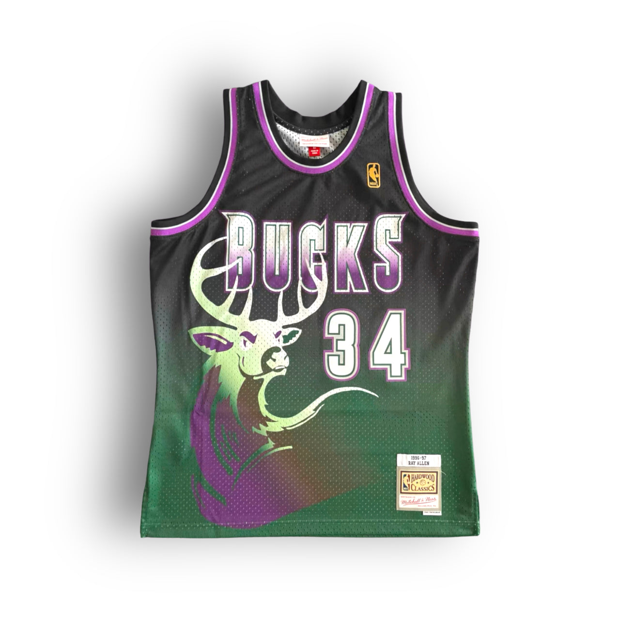 Milwaukee bucks away jersey hotsell