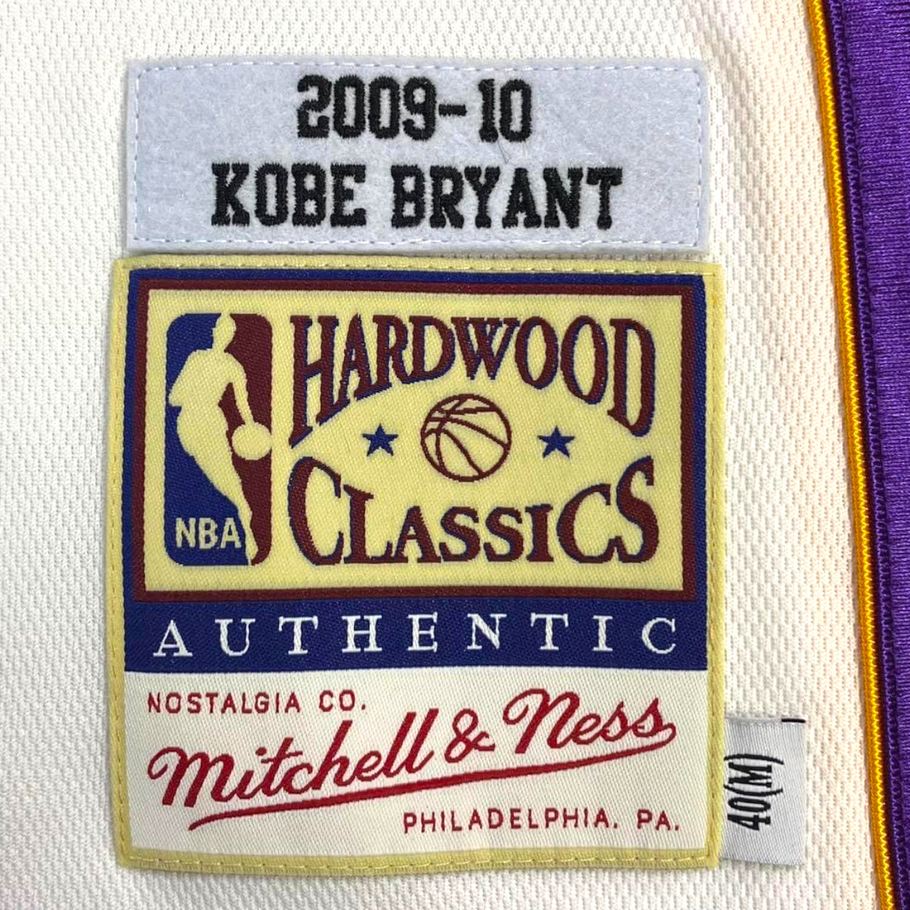 Mitchell and Ness Kobe Bryant Los Angeles Lakers 2009-2010 NBA Finals Alternate Authentic Jersey - White #24 - Hoop Jersey Store