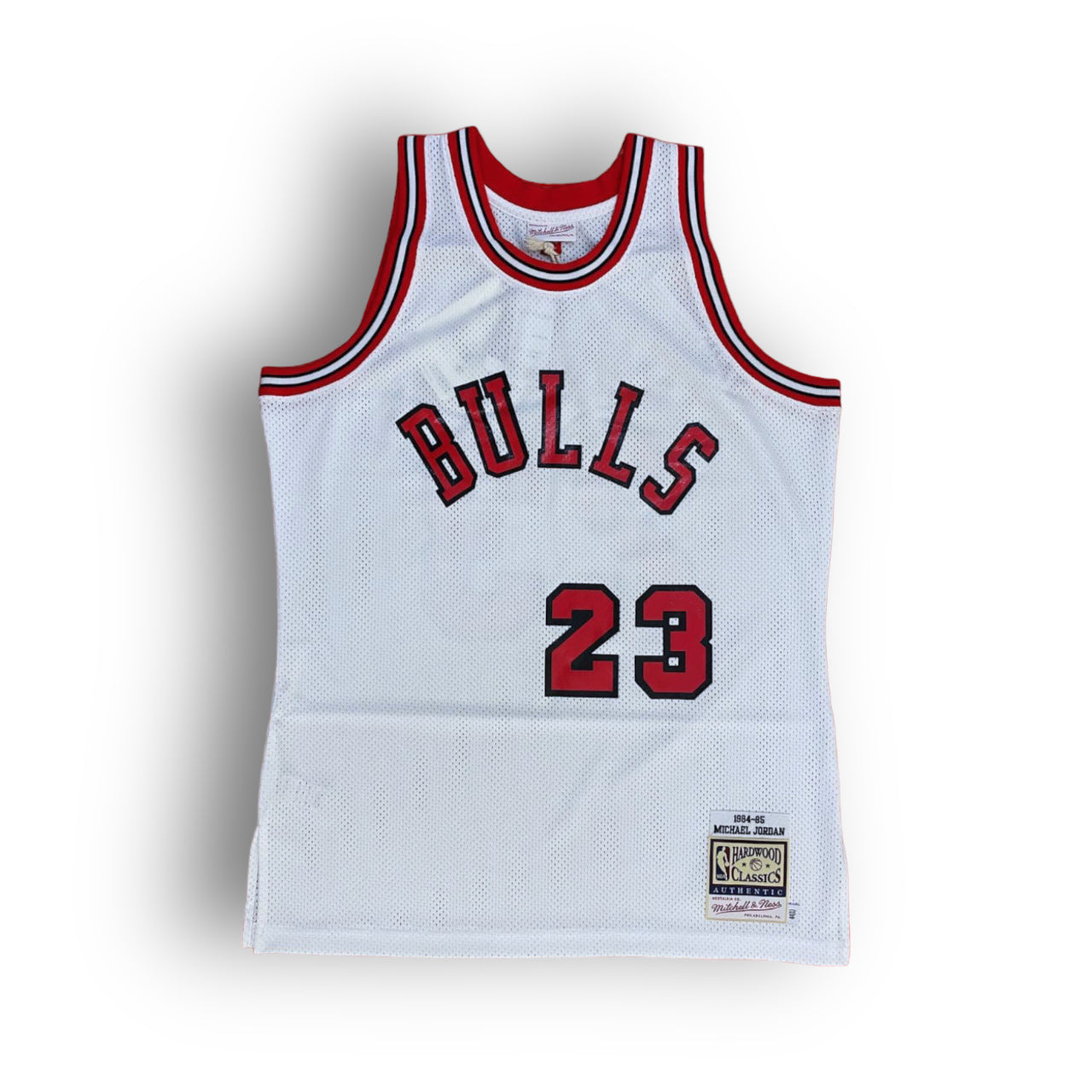 Mitchell & Ness Michael Jordan 84-85 Chicago Bulls 23 "Rookie Year" Home Authentic Jersey - White - Hoop Jersey Store
