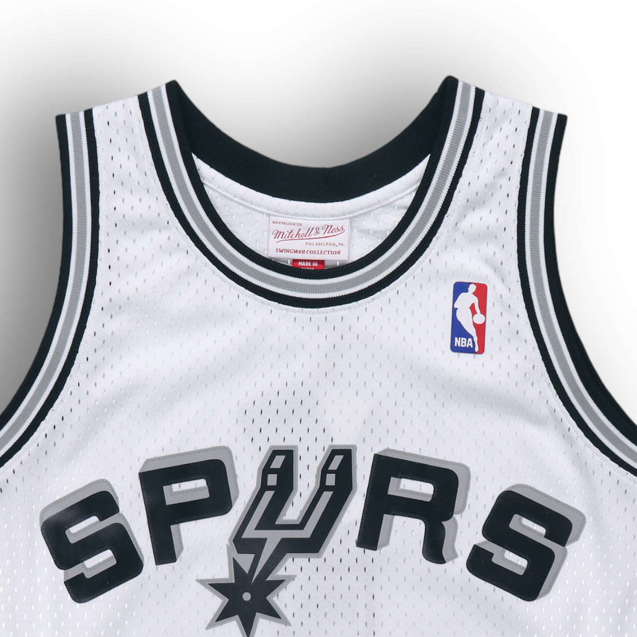 Tim Duncan San Antonio Spurs 1998-1999 Hardwood Classic Away Mitchell & Ness Swingman Jersey - White