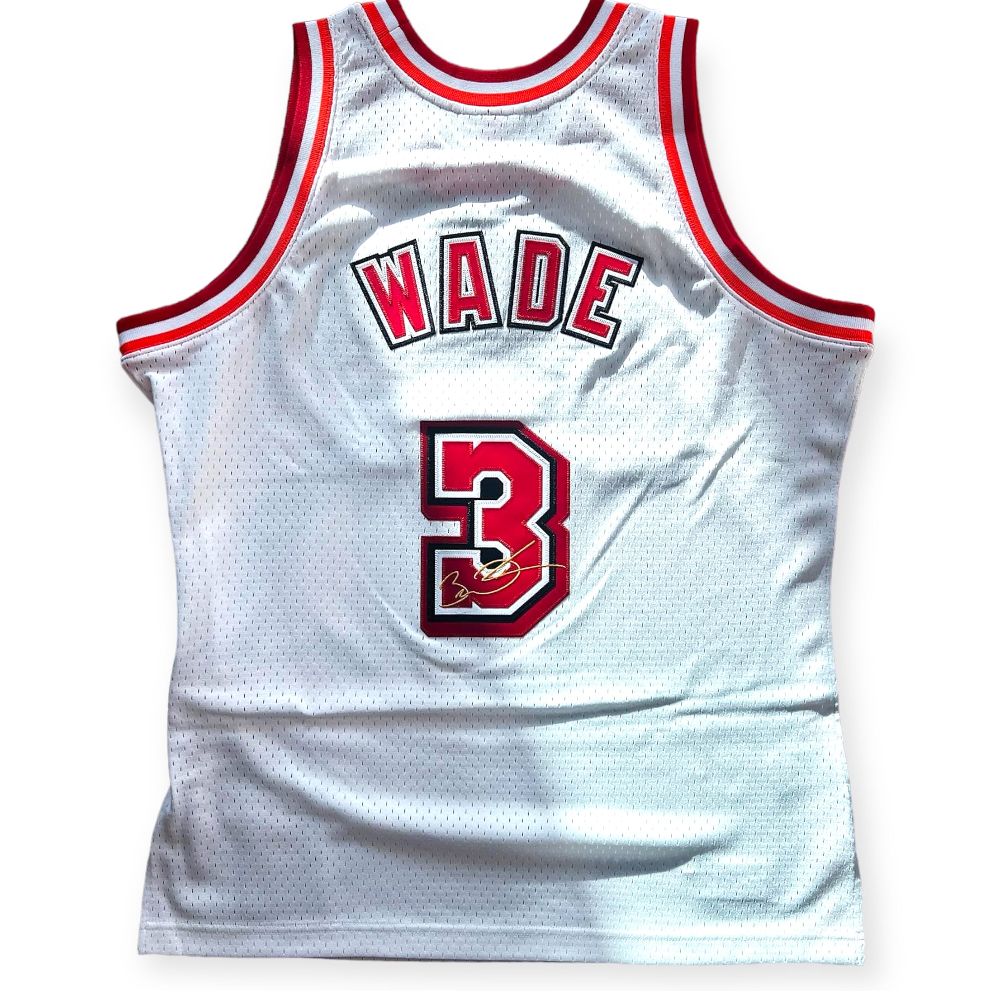 Mitchell&Ness Miami Heat 2006 Dwyane Wade Signature L3GACY Swingman Jersey White