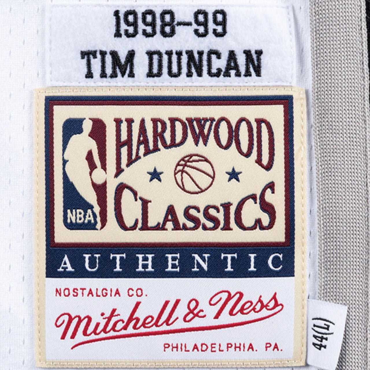 Tim Duncan San Antonio Spurs 1998-1999 NBA Finals Edition Hardwood Classic Home Mitchell & Ness Authentic Jersey - White