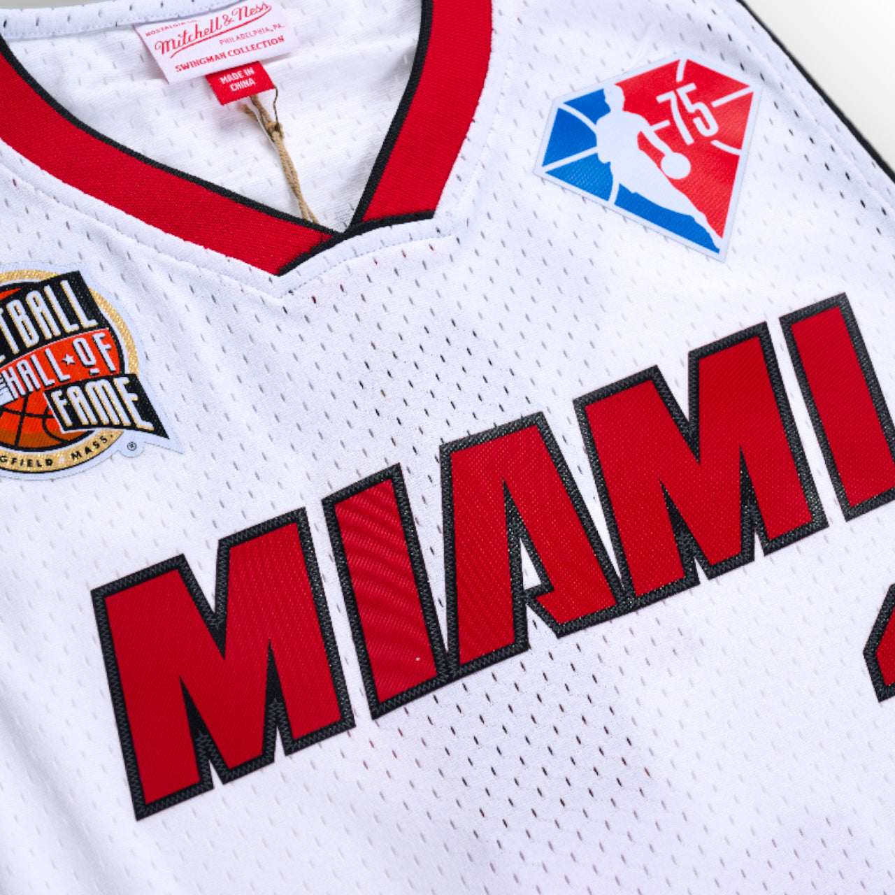 Dwyane Wade Miami Heat Hall of Fame NBA 75th Player Special Edition Mitchell & Ness Swingman Jersey - White/Red