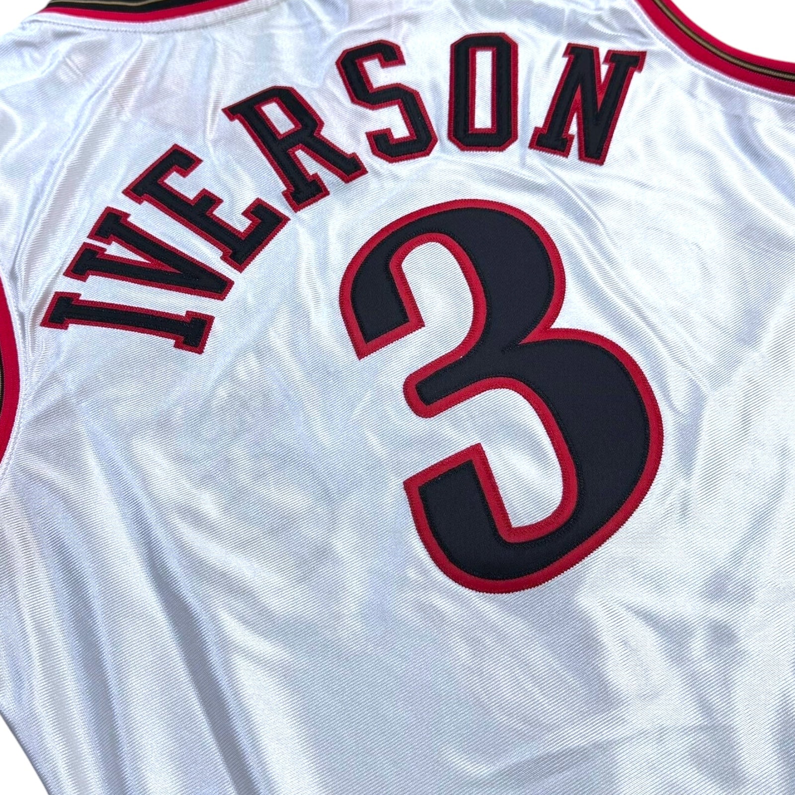 Mitchell & Ness Allen Iverson 2001 NBA All-Star Game Philadelphia 76ers Authentic Jersey – White