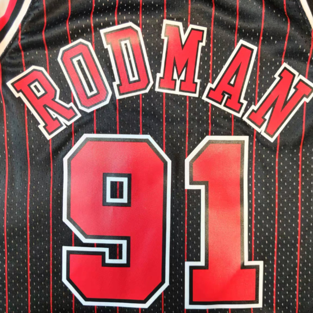 Dennis Rodman 1995-1996 Chicago Bulls Alternate Mitchell & Ness Swingman Jersey - Black - Hoop Jersey Store