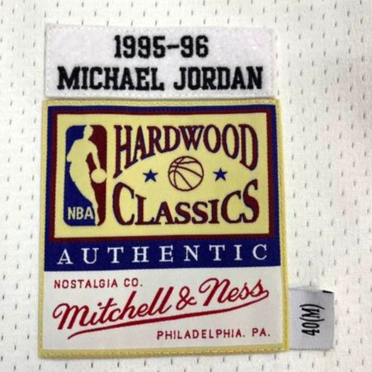 Mitchell cheapest & Ness Hardwood Classics NBA Finals 1995