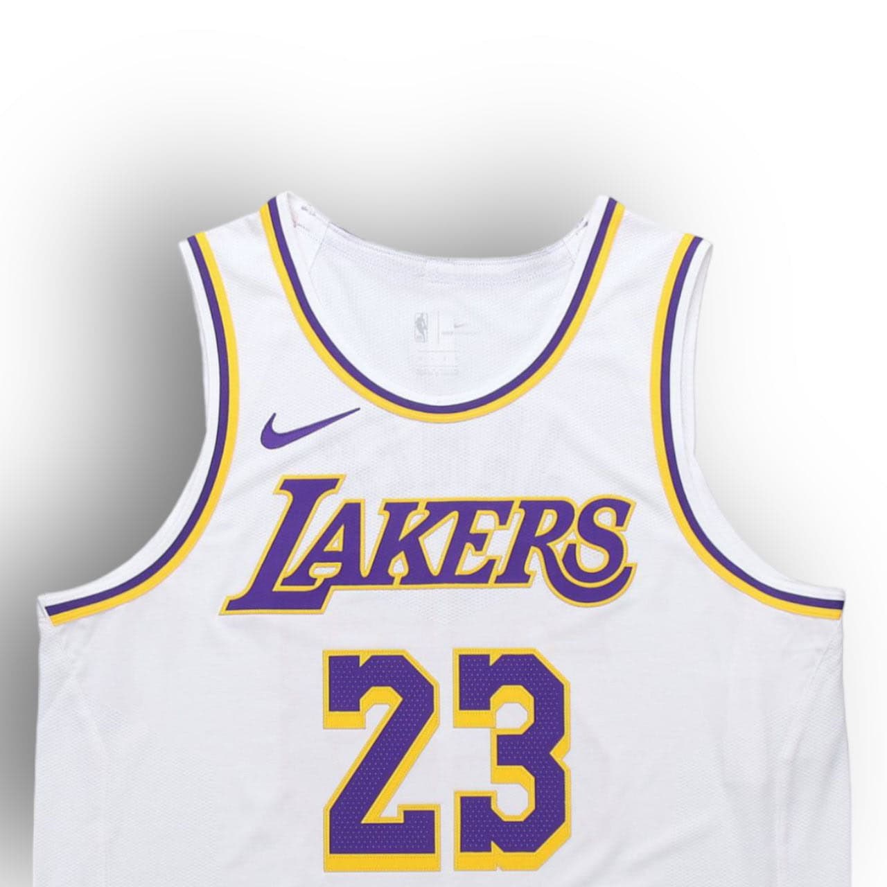 nike authentic lebron jersey